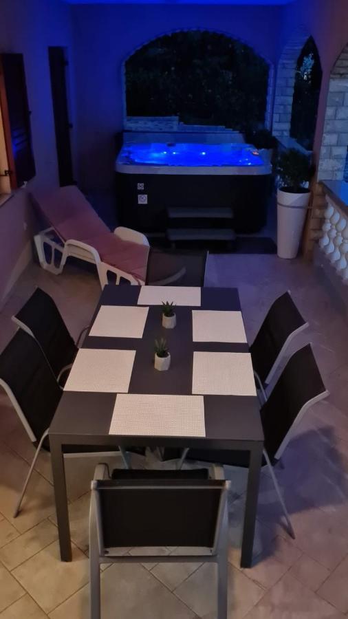 Apartman Joki ノヴィ・ヴィノドロスキー エクステリア 写真
